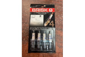 СВЕЧА N17С (BRISK) (корот. юбка)