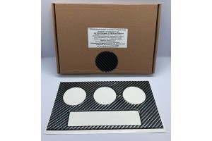 НАКЛЕЙКА ДЕКОРАТИВНАЯ НА ТОРПЕДО УАЗ ПАТРИОТ с 2016г. (КАРБОН ЧЕРНЫЙ)